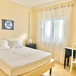 Rei Apartment