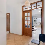 Апартаменты Rei *