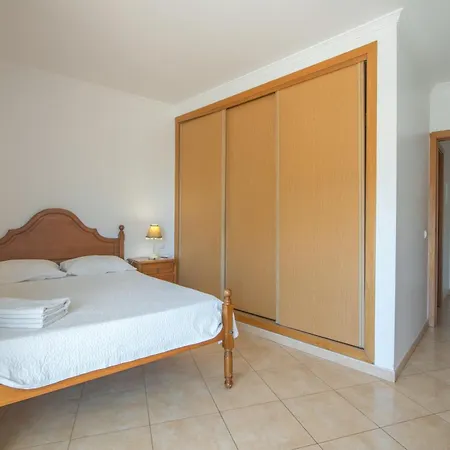 Apartman Rei *
