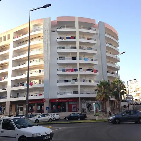 Rei קווארטיירה