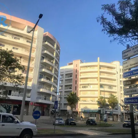 Rei דירה *